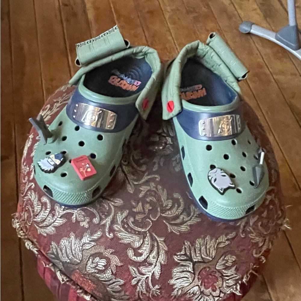 Kakashi crocs